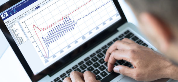 Monitoring and maintenance of machine drives on a laptop